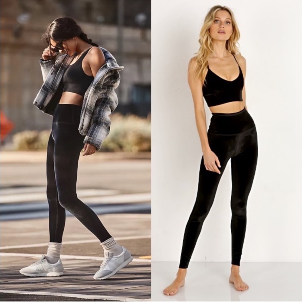 Beyond Yoga Velvet Motion Leggings Size M Black